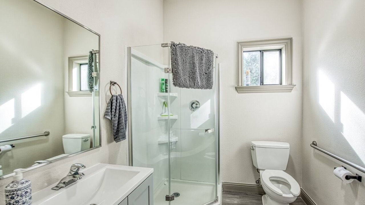 Photo of Bathroom in Musick Ridge