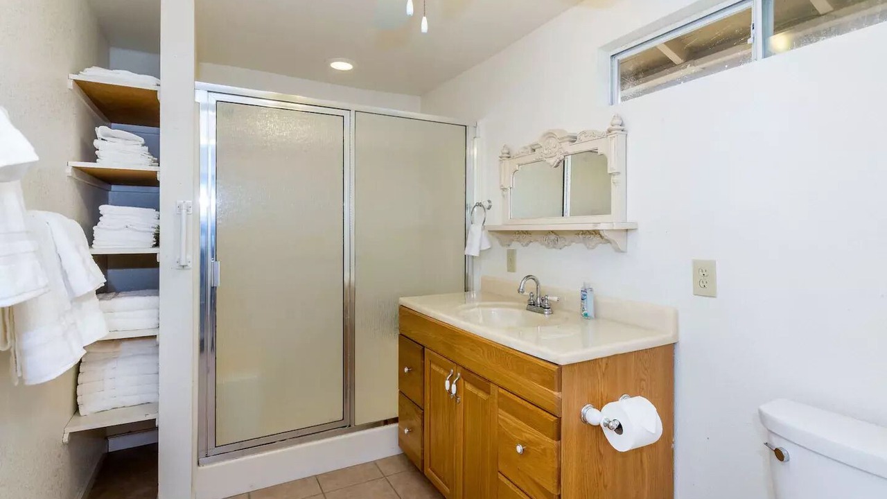 Photo of Bathroom in Roosevelt