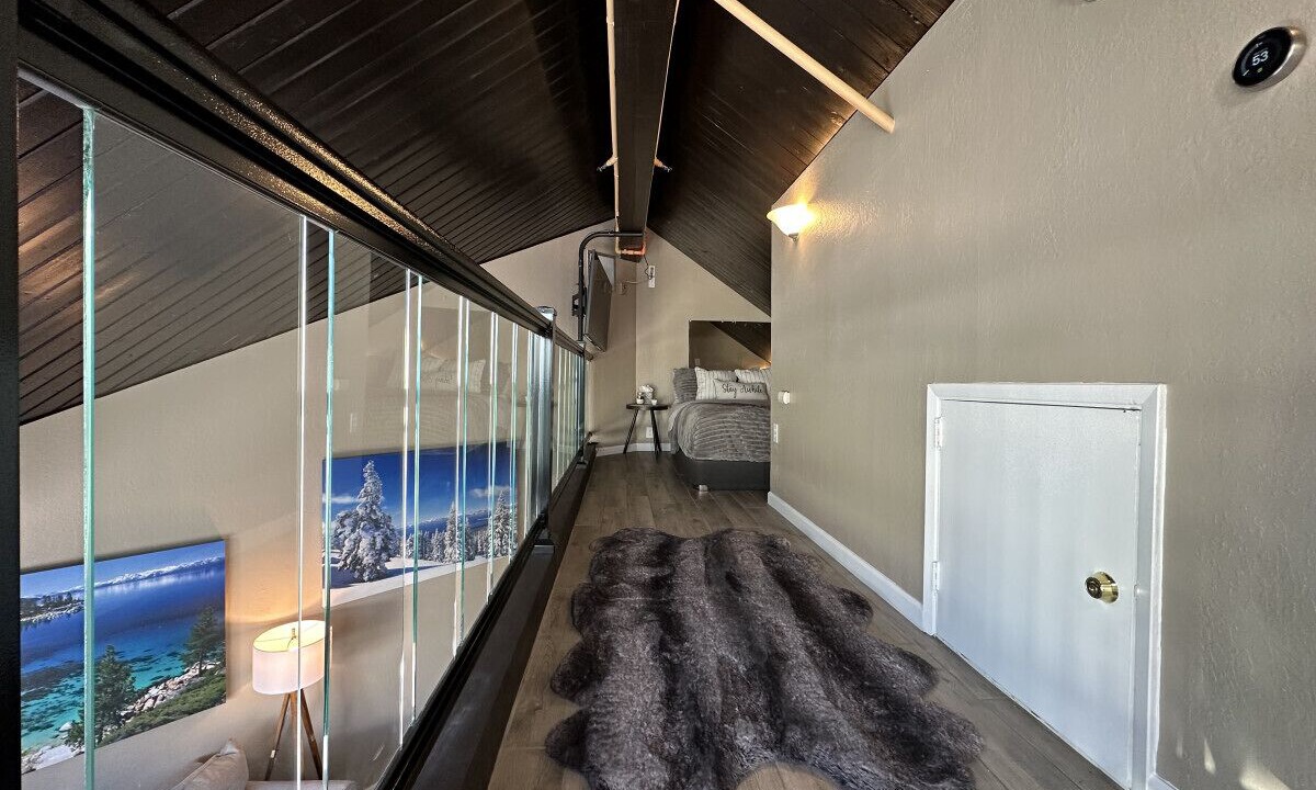Photo of Bedroom in Tahoe Keys