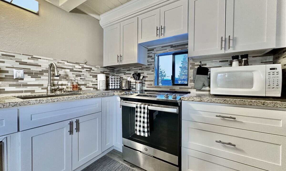 Photo of Kitchen in Tahoe Keys