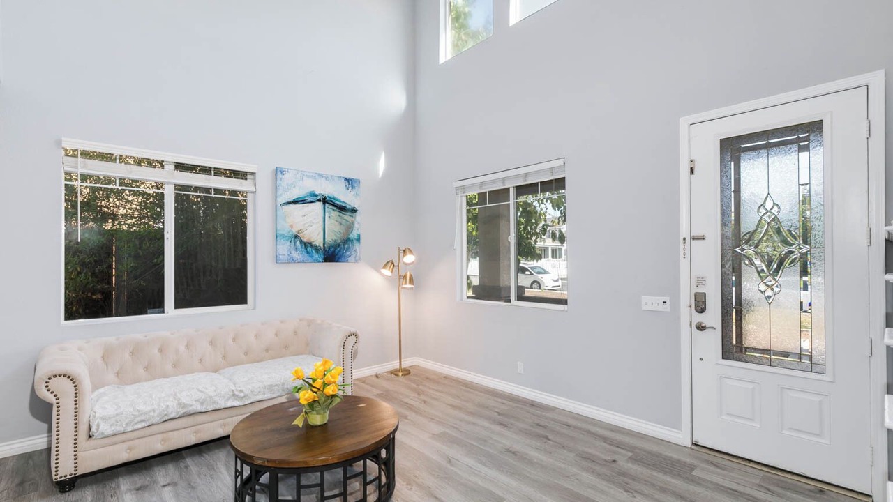 Photo of Livingroom in San Bernardino County