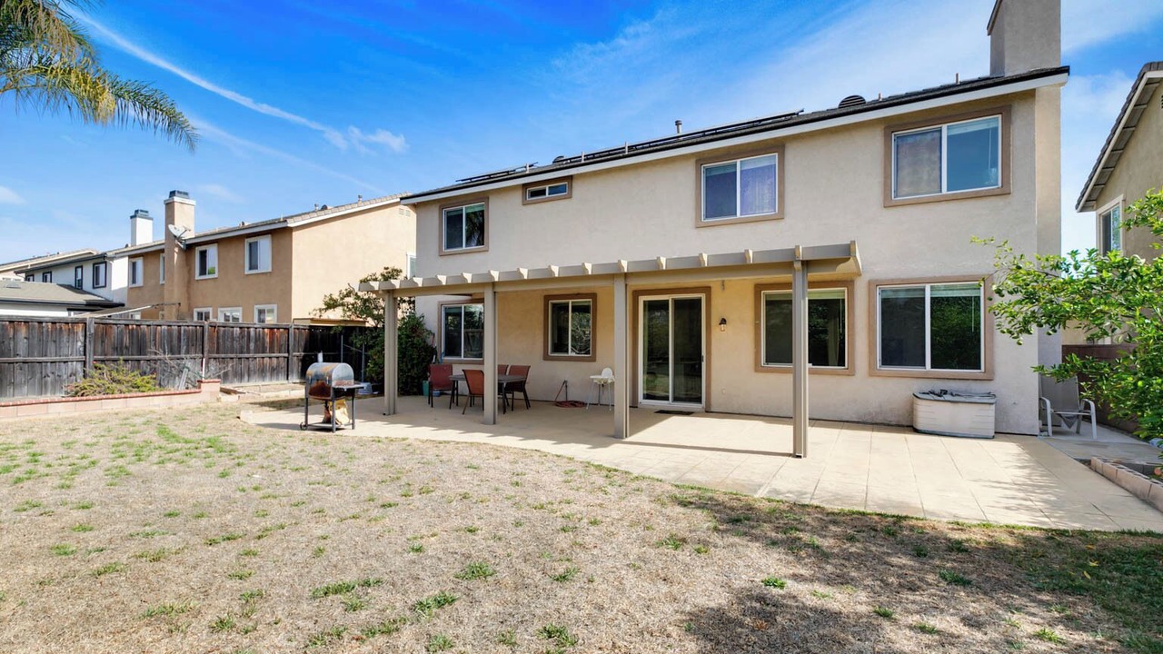 Photo of Patio Balcony in San Bernardino County