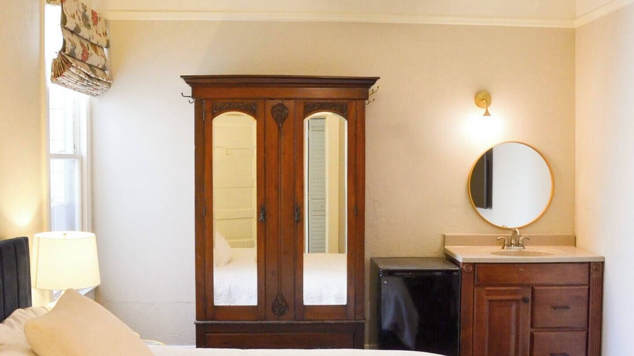 Photo of Bedroom in Duboce Triangle