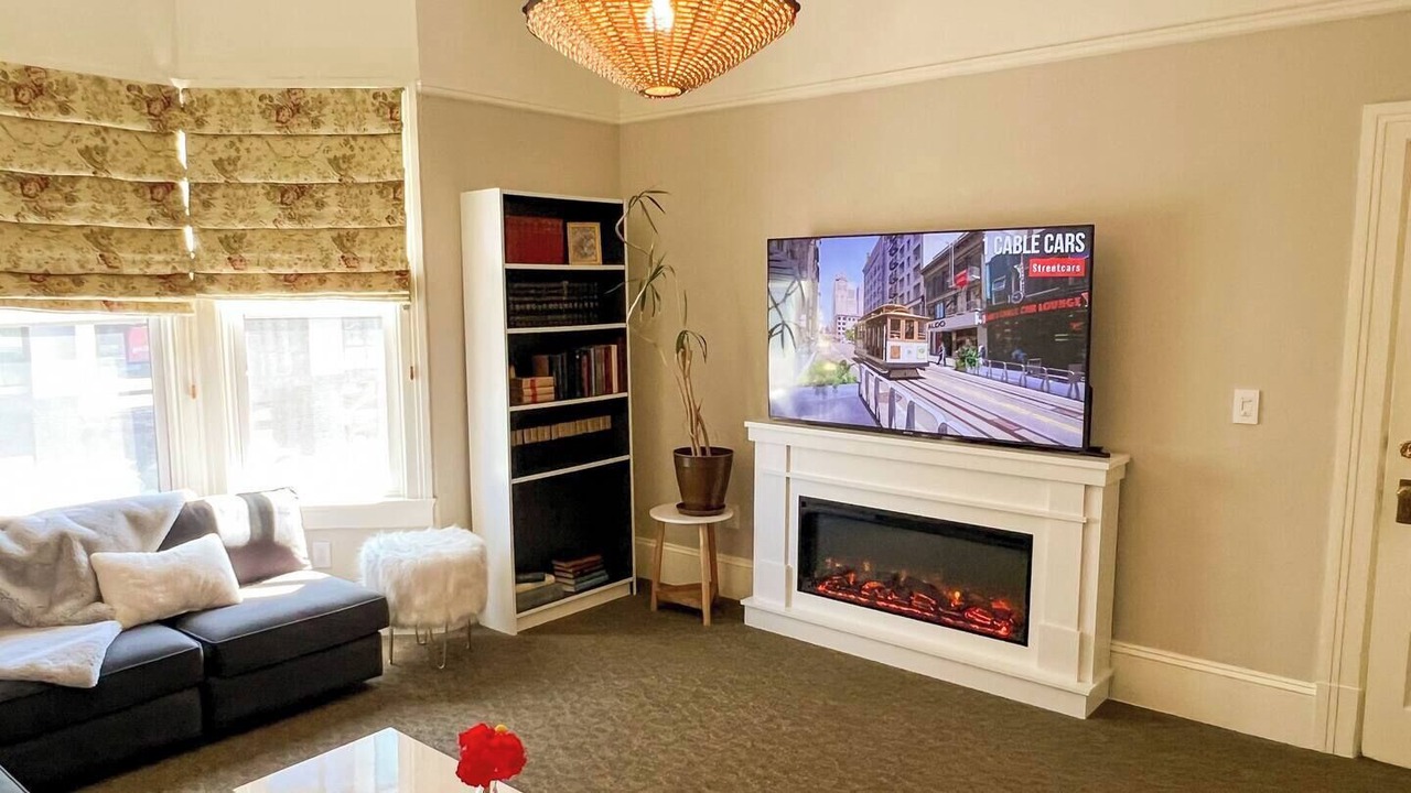 Photo of Livingroom in Duboce Triangle