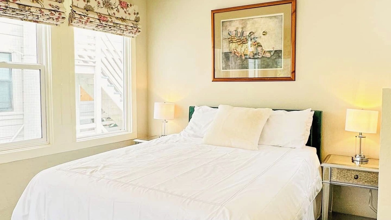 Photo of Bedroom in Duboce Triangle