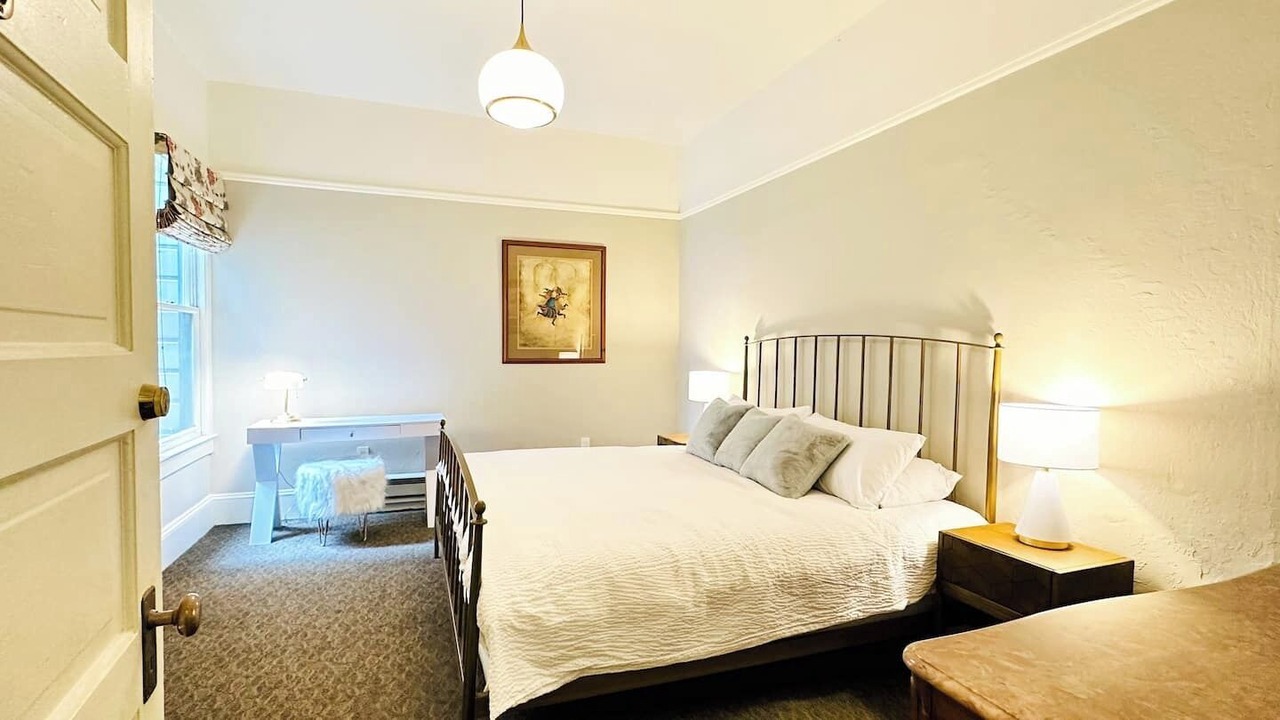 Photo of Bedroom in Duboce Triangle