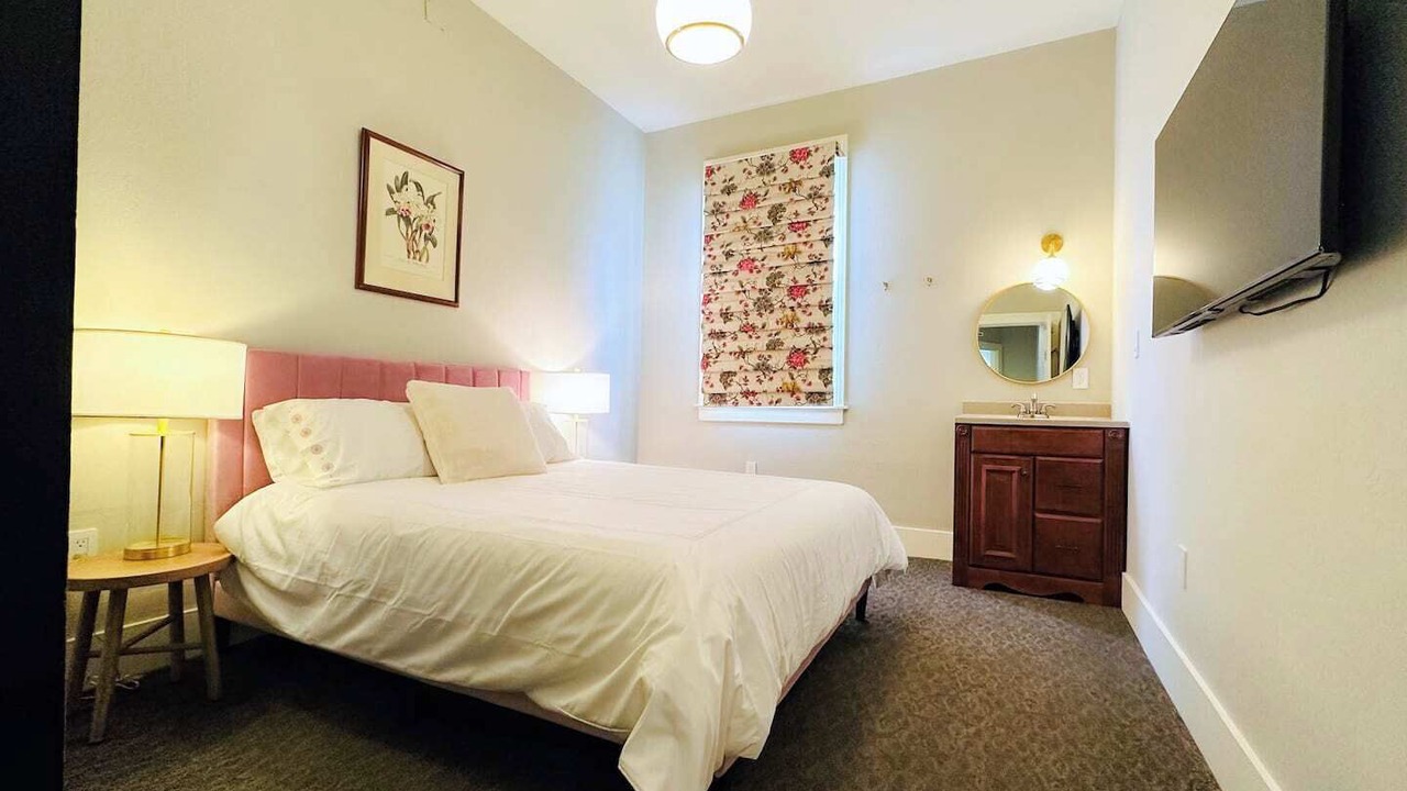 Photo of Bedroom in Duboce Triangle