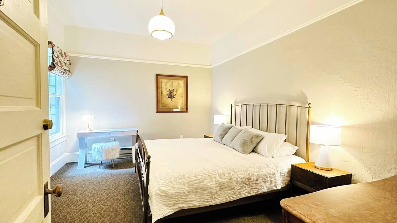 Photo of Bedroom in Duboce Triangle