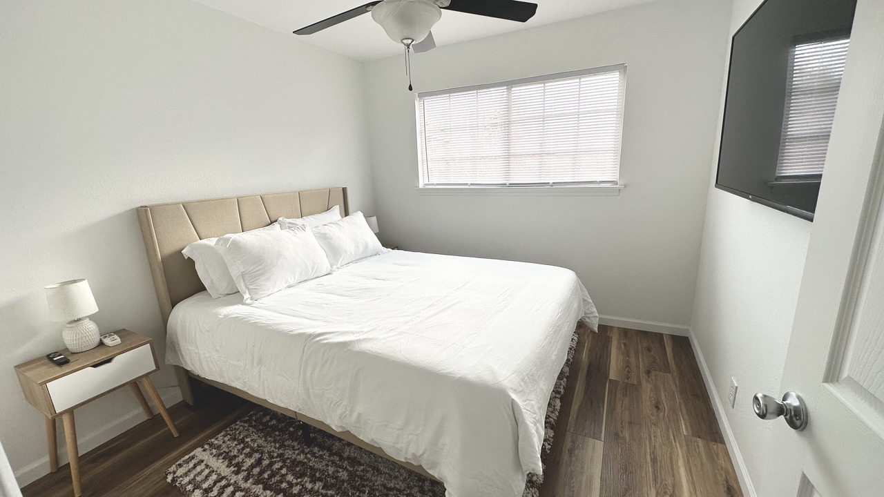 Photo of Bedroom in Shasta View