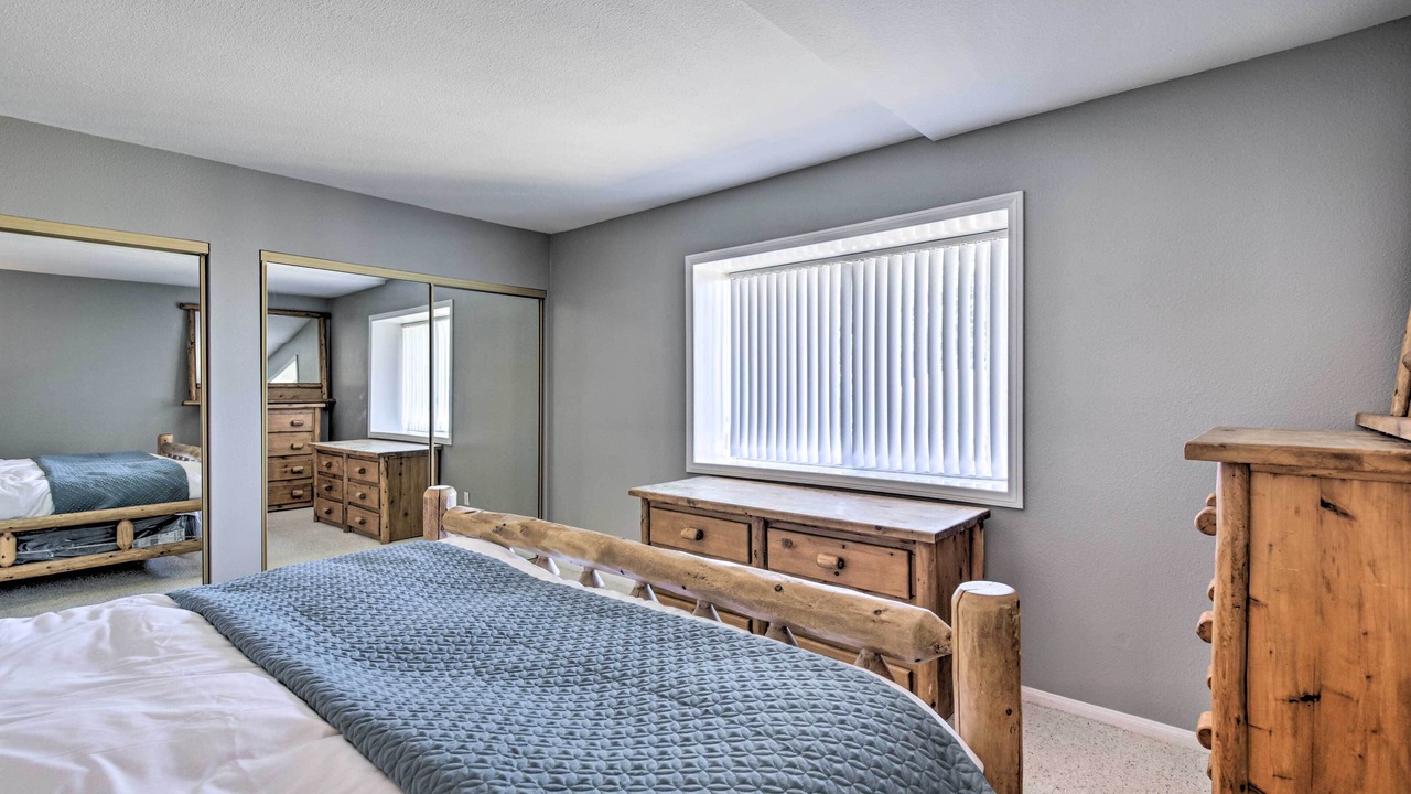 Photo of Bedroom in Mesa Rock