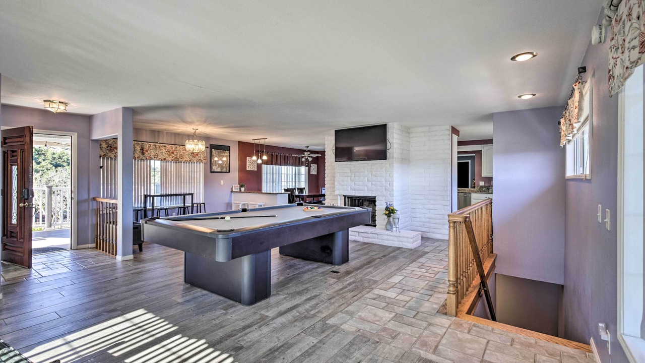 Photo of Livingroom in Mesa Rock