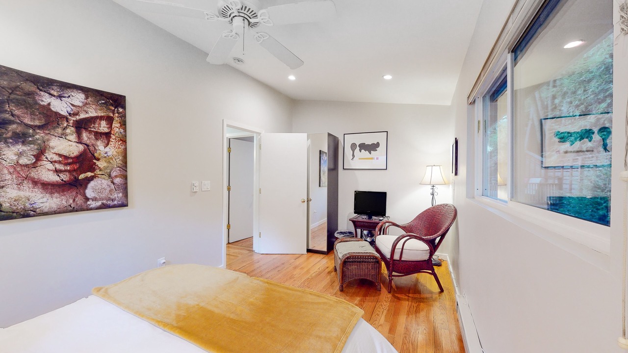 Photo of Bedroom in Rio Nido