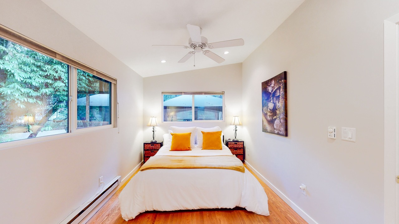 Photo of Bedroom in Rio Nido