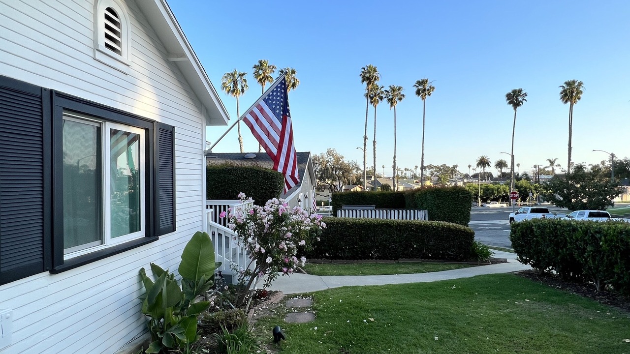 Photo of Others in Belmont Heights
