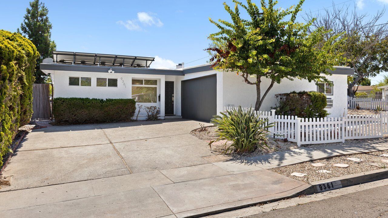 Photo of Outdoor in Serra Mesa