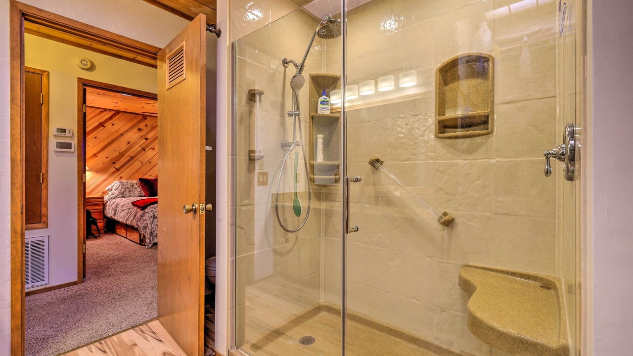 Photo of Bathroom in Twain Harte