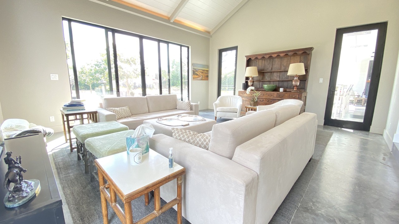 Photo of Livingroom in Los Olivos