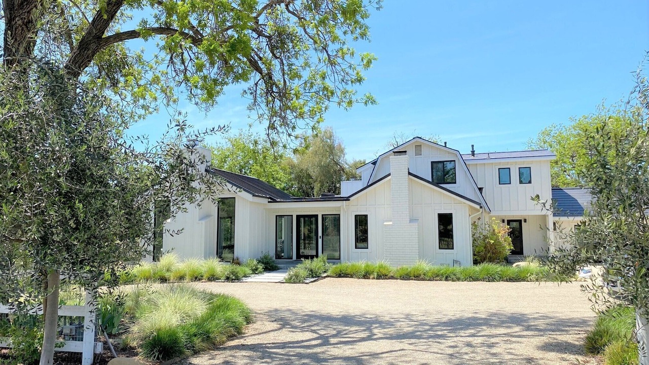 Photo of Others in Los Olivos