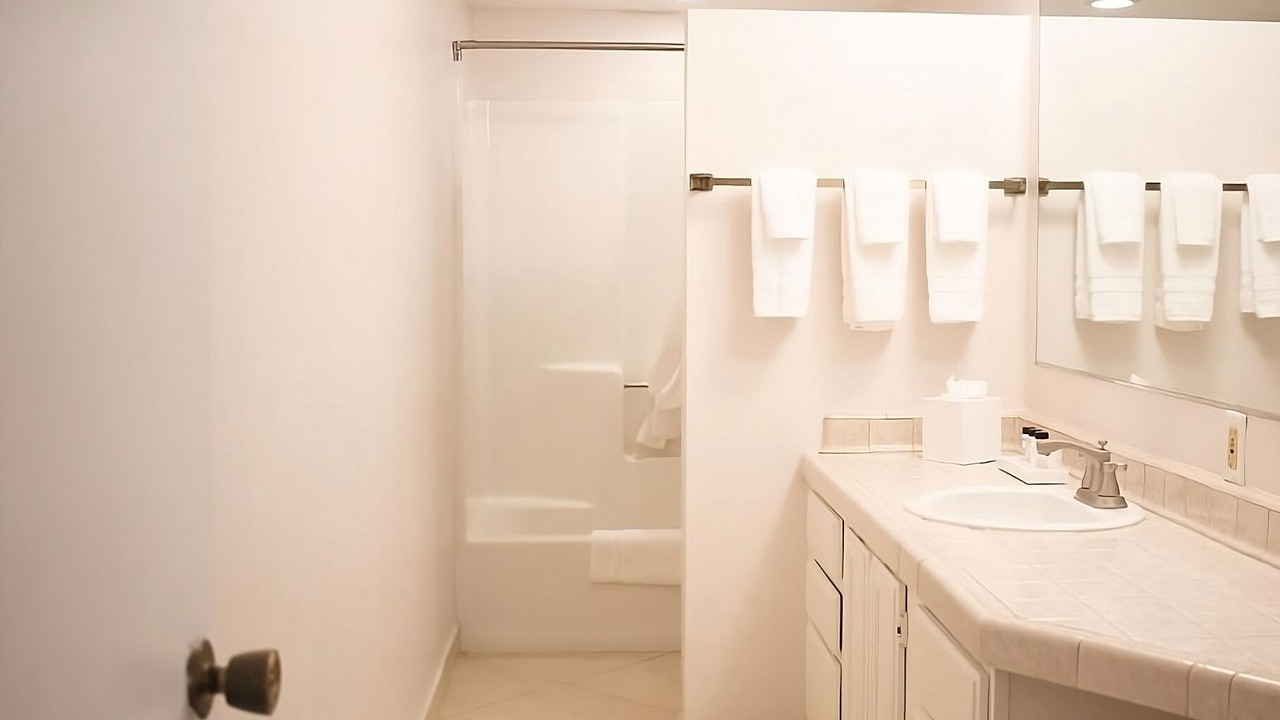 Photo of Bathroom in Village of La Jolla