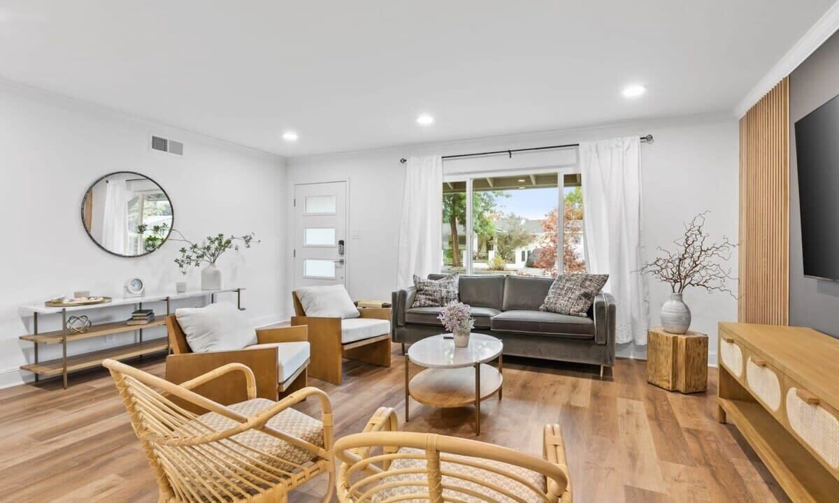 Photo of Livingroom in Hathaway
