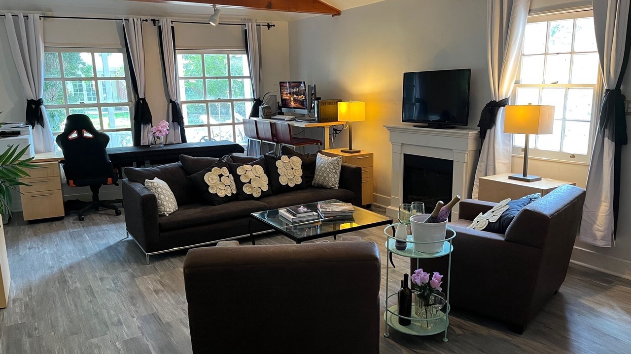 Photo of Livingroom in The Flats