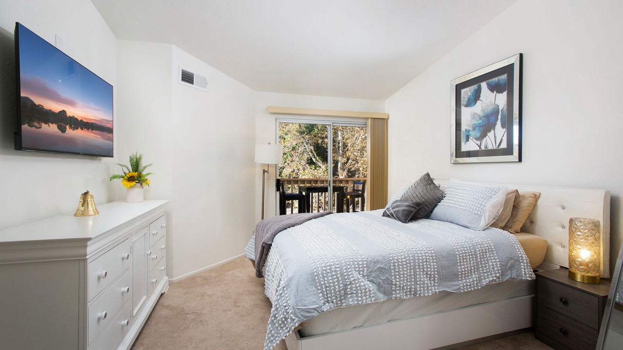 Photo of Bedroom in Oak Park