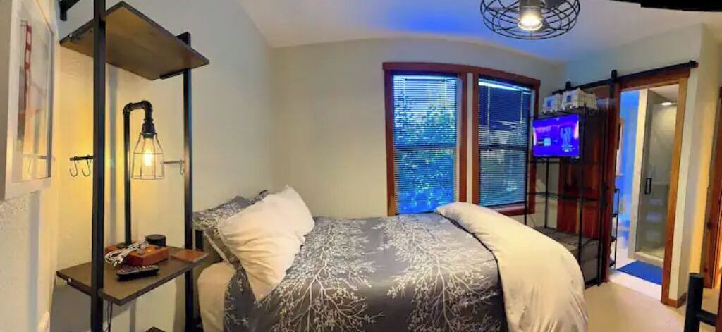Photo of Bedroom in Guerneville