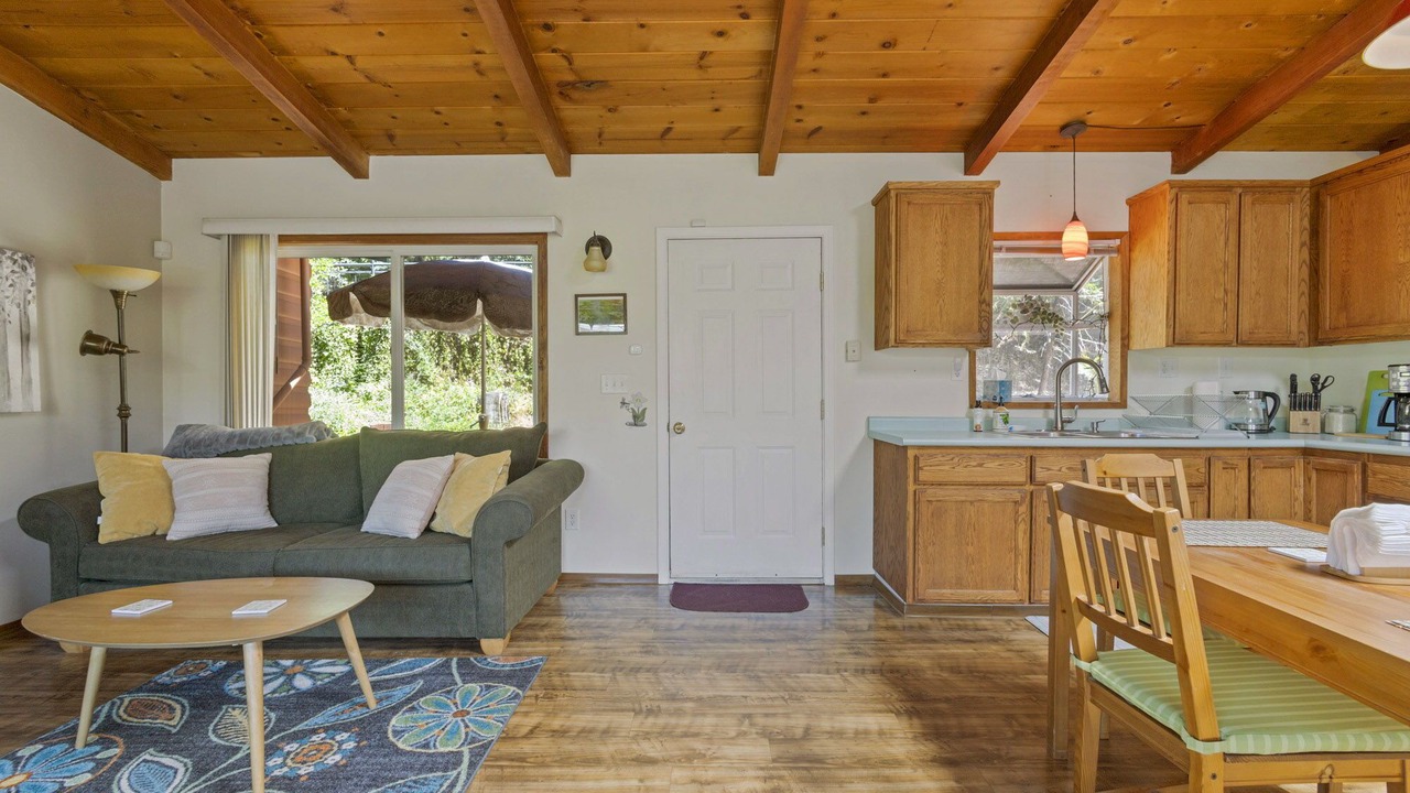 Photo of Livingroom in Twain Harte