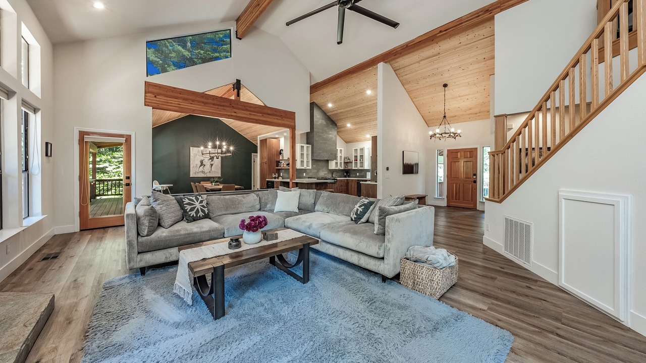 Photo of Livingroom in Granite Ridge