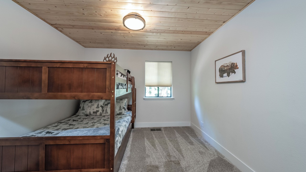 Photo of Bedroom in Granite Ridge