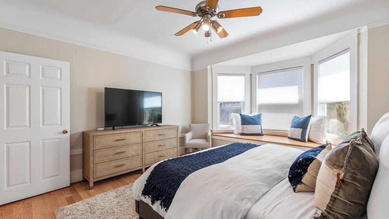 Photo of Bedroom in Richmond District