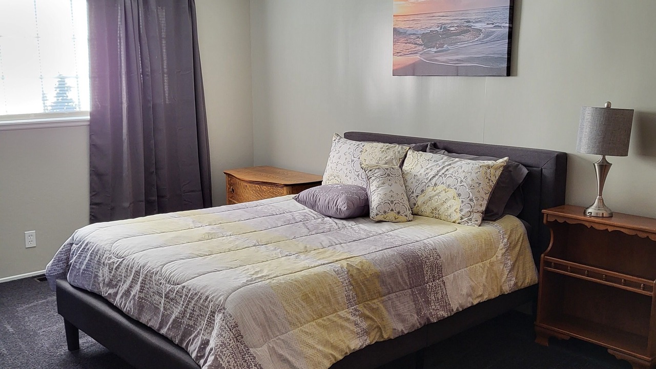 Photo of Bedroom in Red Bluff