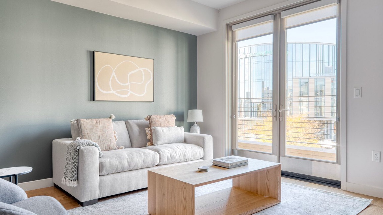 Photo of Livingroom in Hillsdale