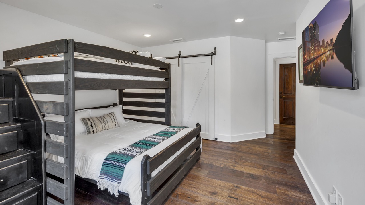 Photo of Bedroom in Encinitas