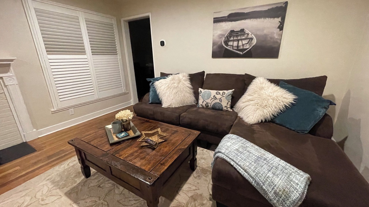 Photo of Livingroom in Arden-Arcade