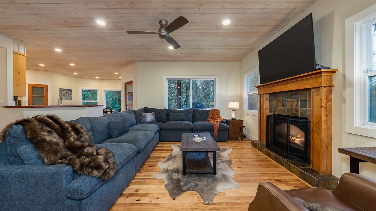 Photo of Livingroom in Forest Meadows