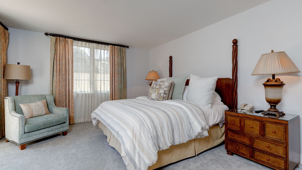 Photo of Bedroom in Rancho Palos Verdes