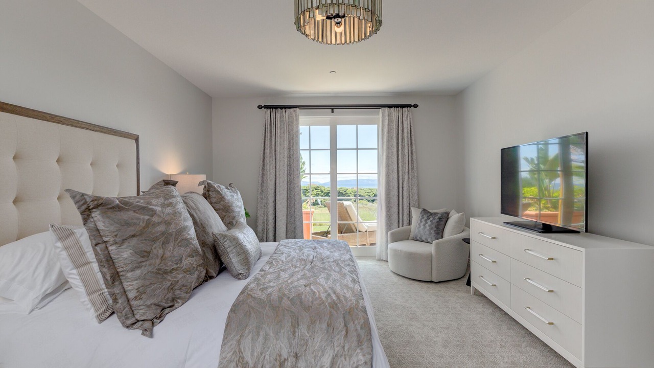 Photo of Bedroom in Rancho Palos Verdes