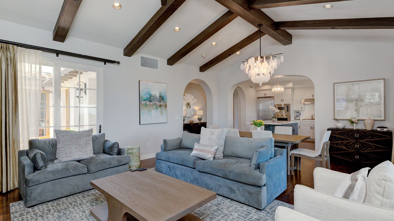 Photo of Livingroom in Rancho Palos Verdes
