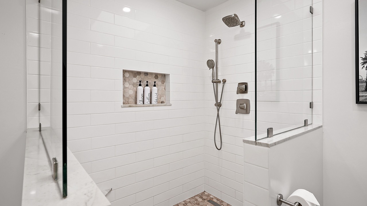 Photo of Bathroom in South Mission Beach