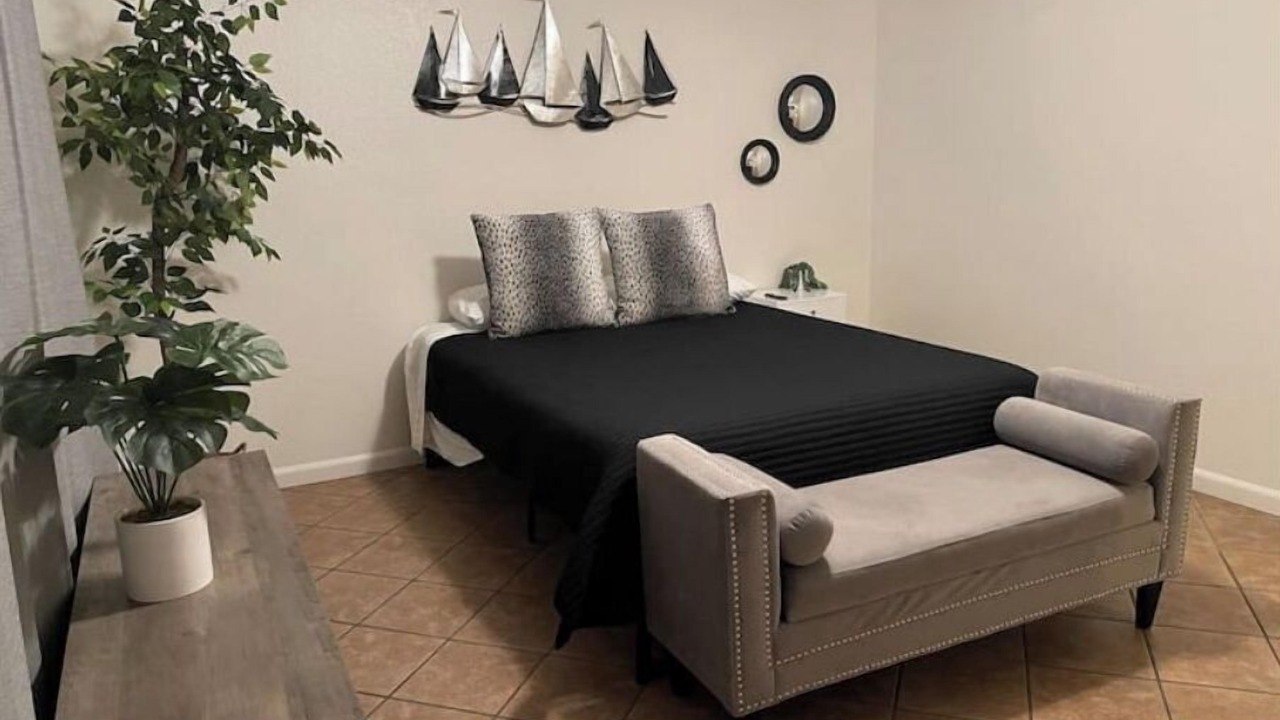 Photo of Bedroom in Lake Elsinore