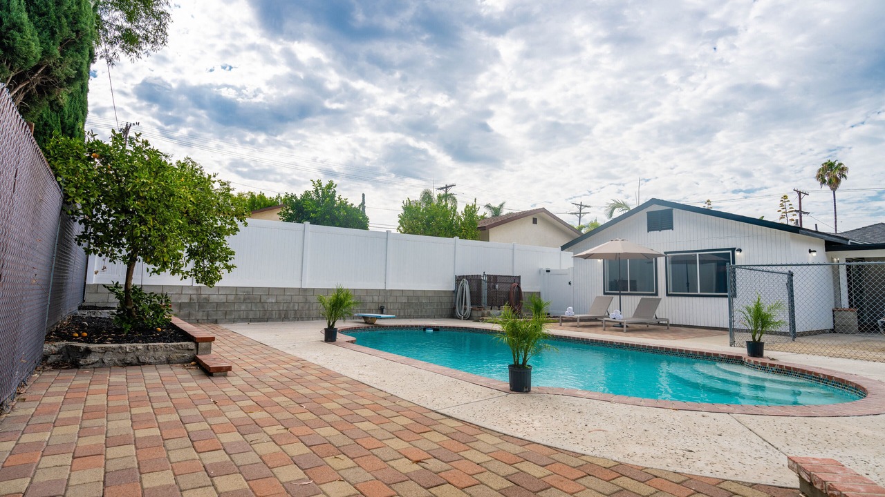 Photo of Outdoor in Sunland-Tujunga