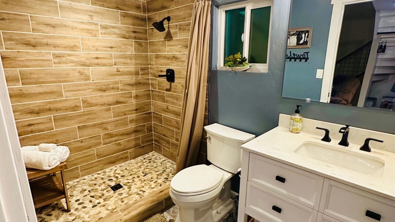 Photo of Bathroom in Alpine