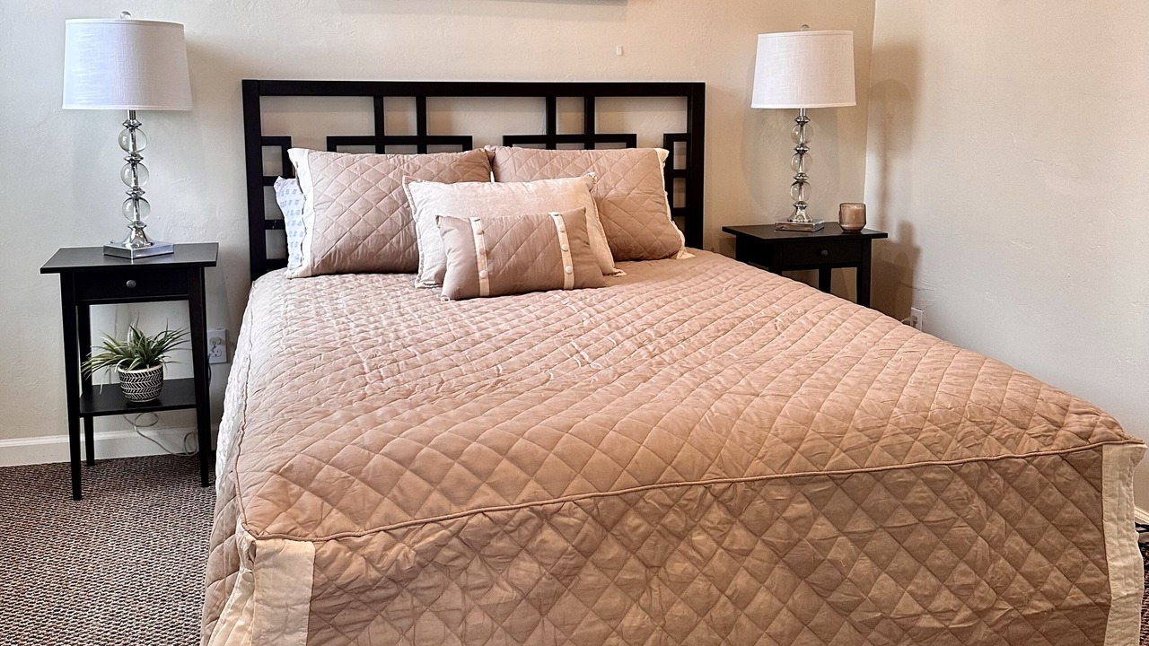 Photo of Bedroom in Midtown Sacramento