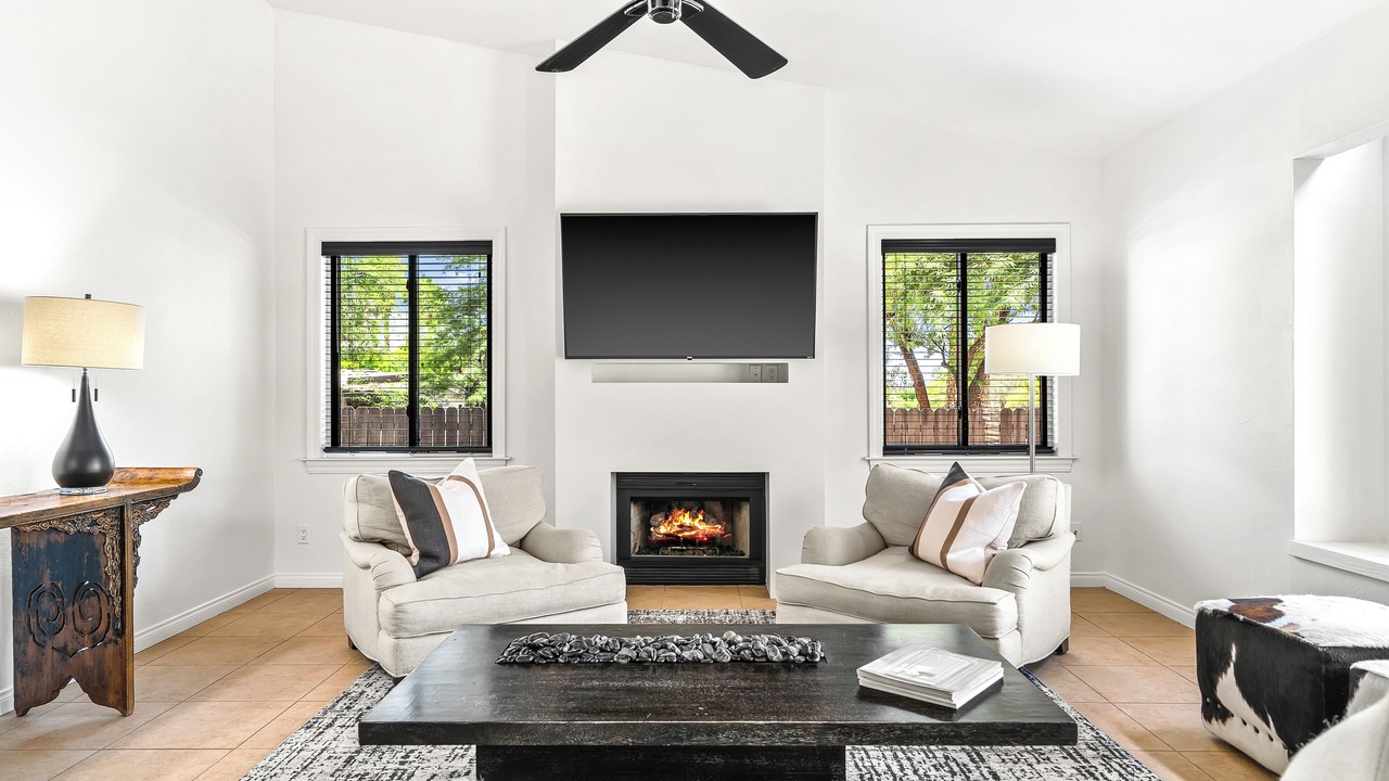 Photo of Livingroom in Magnesia Falls Cove