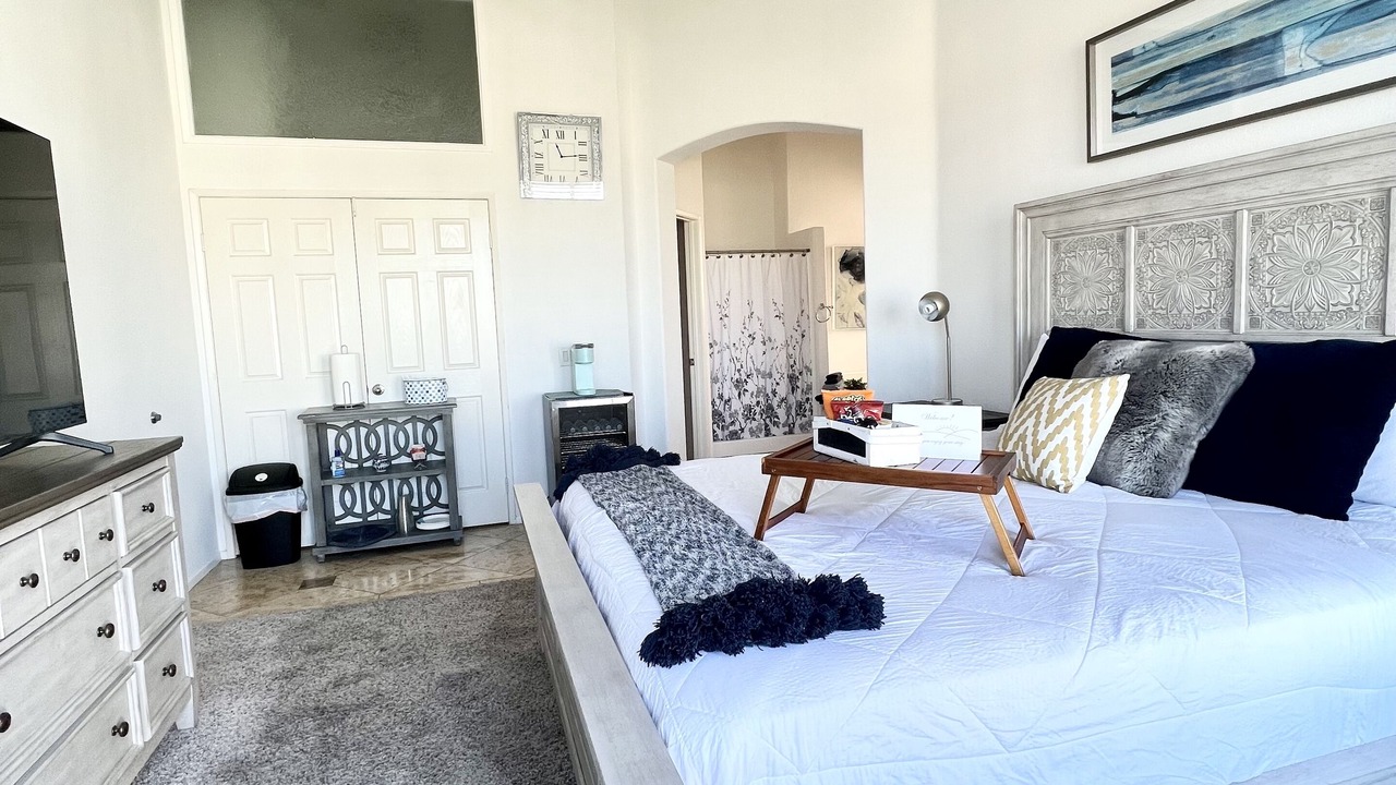 Photo of Bedroom in Lake Elsinore