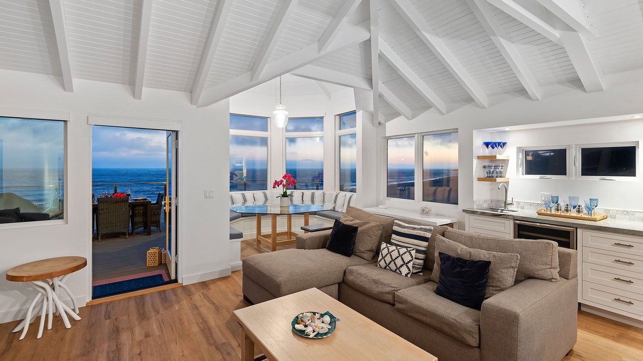 Photo of Livingroom in Carpinteria