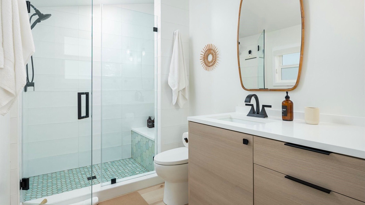Photo of Bathroom in Mission Beach