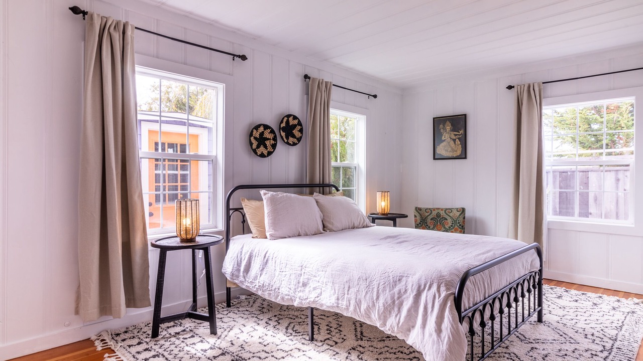 Photo of Bedroom in Half Moon Bay
