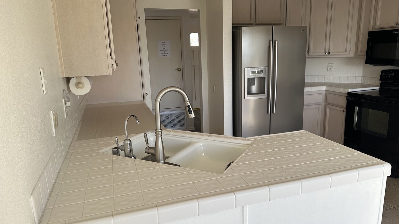 Photo of Kitchen in Lake San Marcos